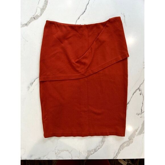 Cabi #3099 Tiered Overlay Pencil Skirt in Turmeric Size 6 - Picture 2 of 5